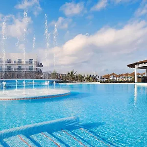Melia Dunas & Resort
