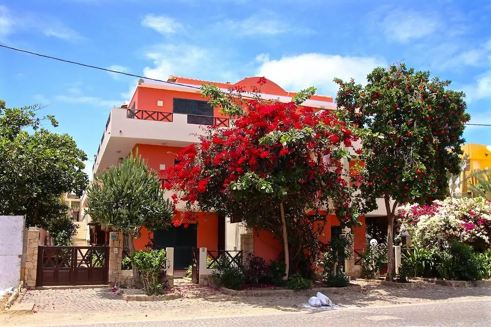 Aparthotel Ponta Preta Santa María